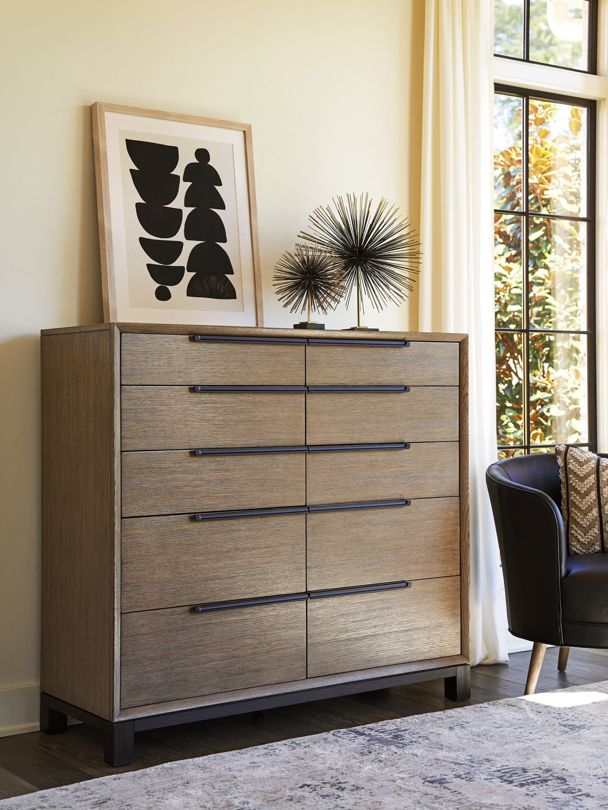 Bretton Gentlemans Chest - image 1