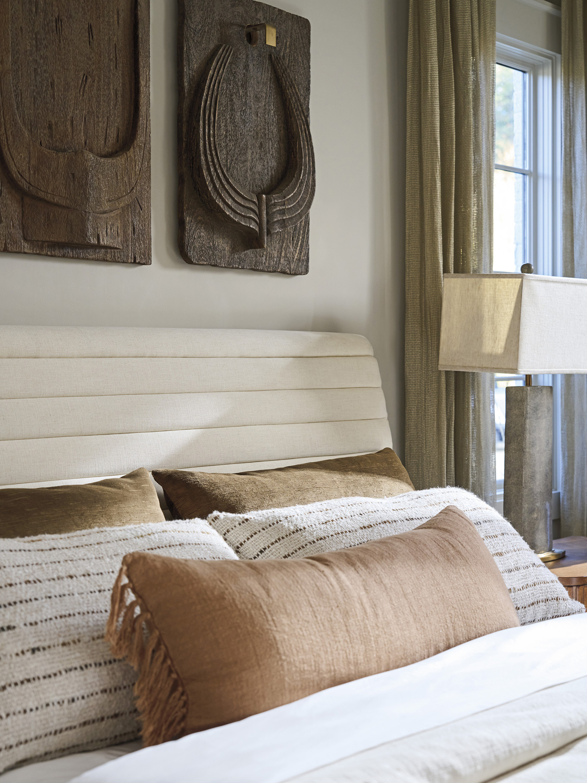 Coronado Upholstered Bed - image 5