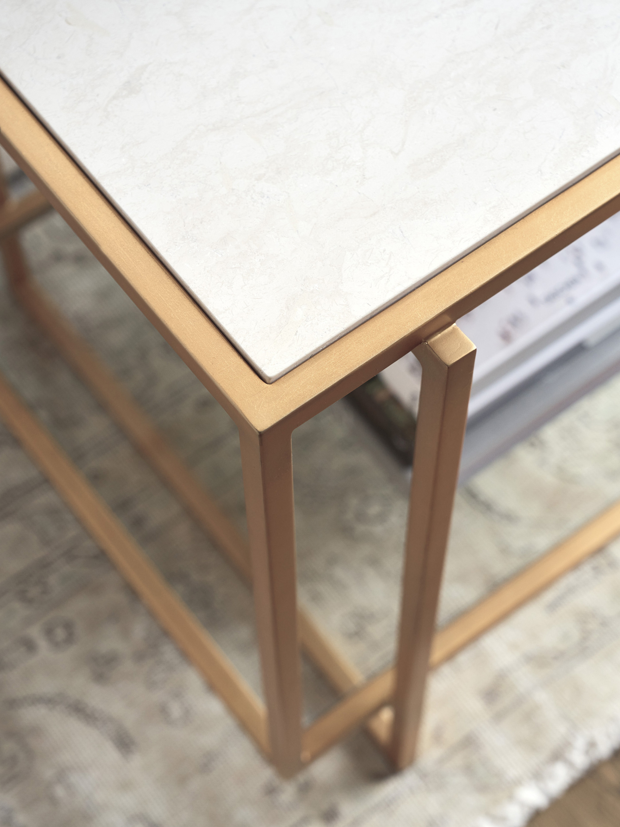 Pinnacle End Table - image 2
