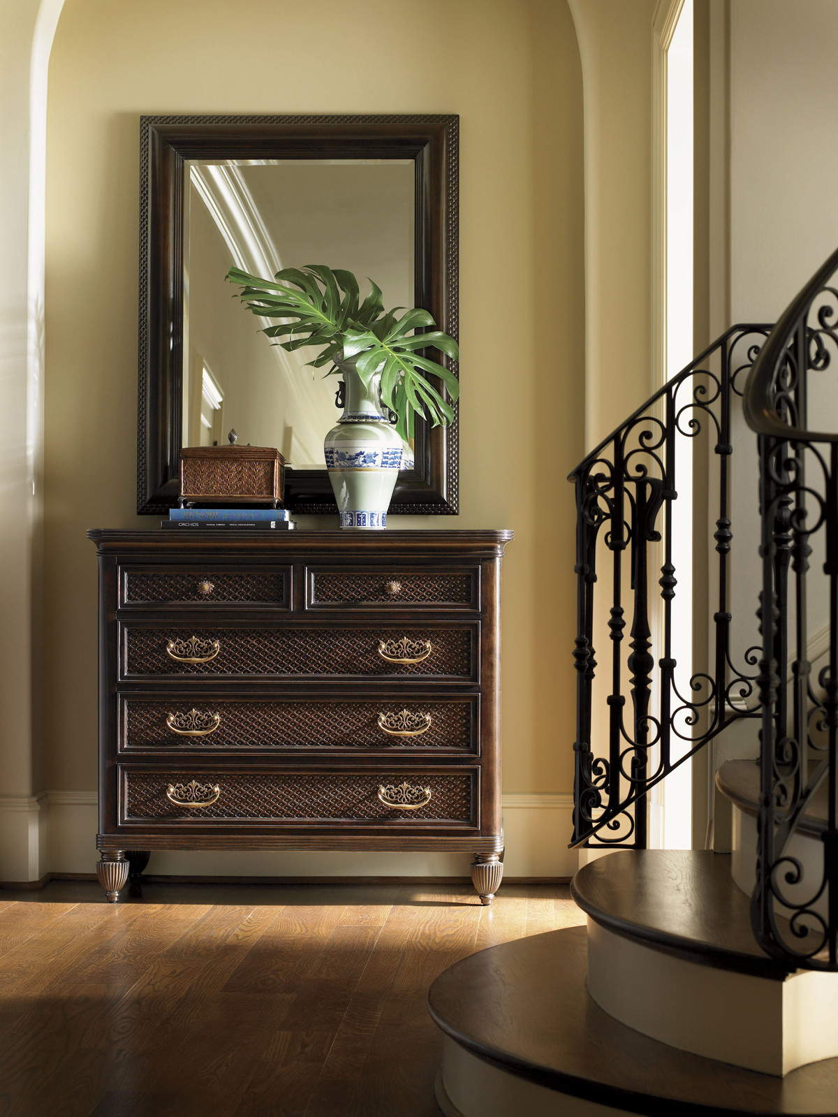 Bottega Dressing Chest - image 2