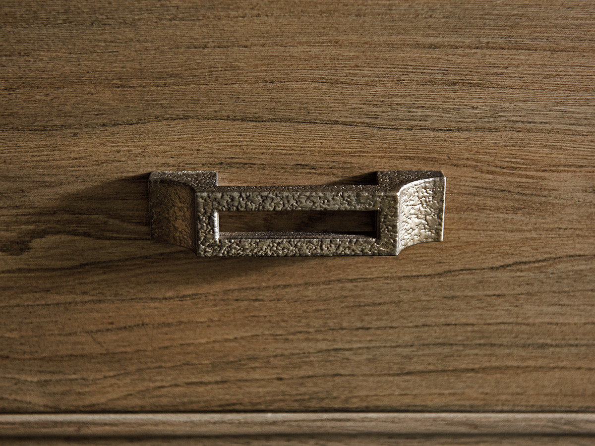 Lockeport Triple Dresser - image 2