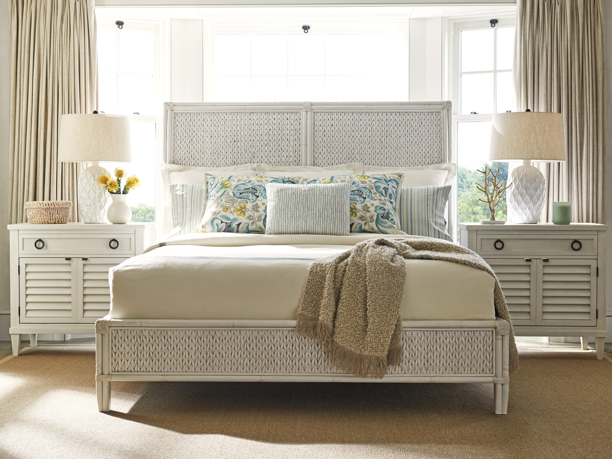 Siesta Key Woven Bed - image 1