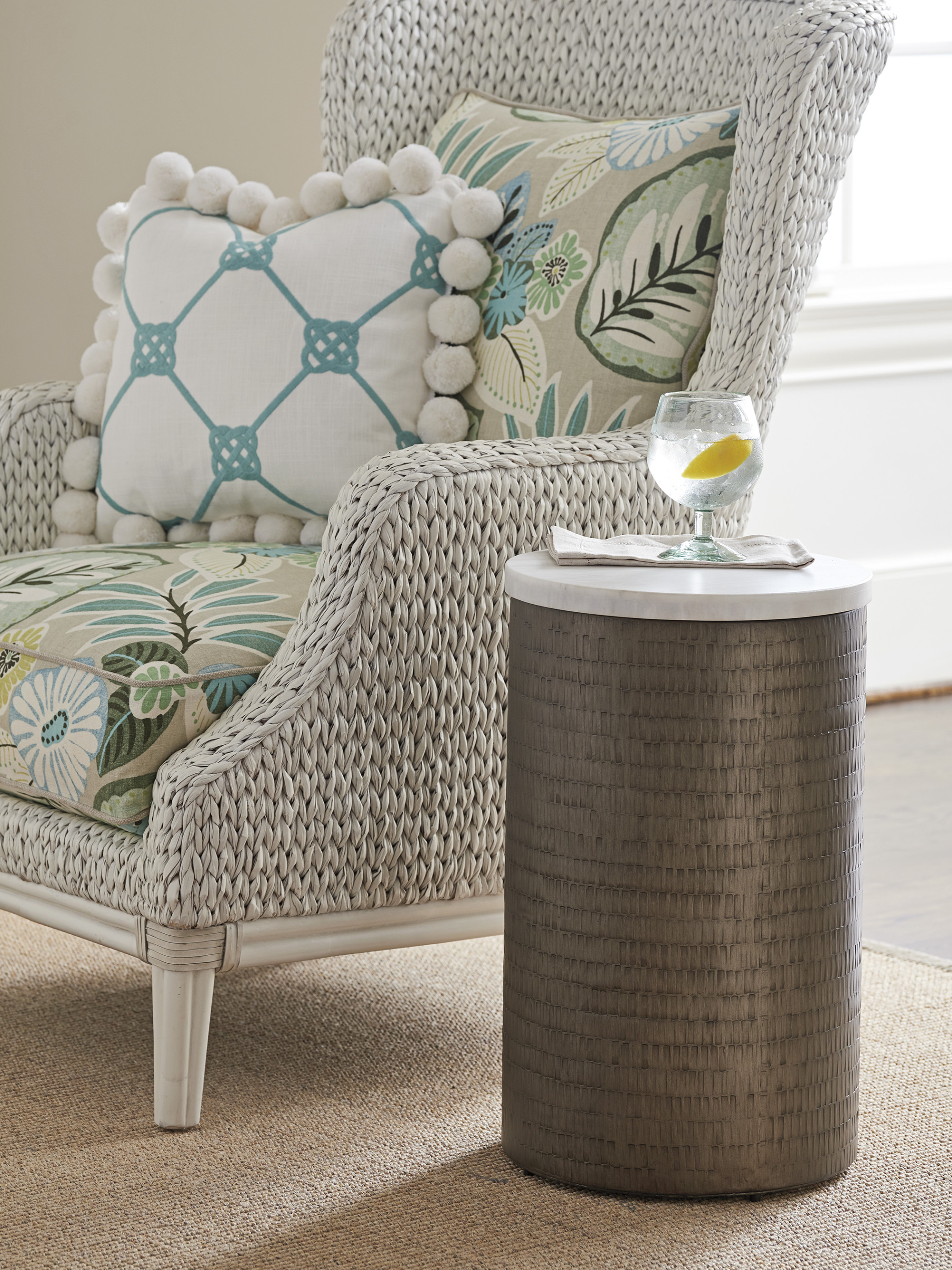 Turnberry Round Chairside Table - image 2