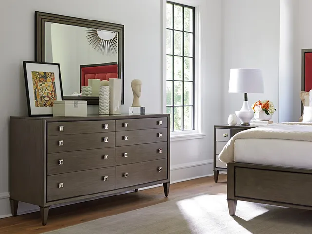 Touraine Dresser - Alternative View