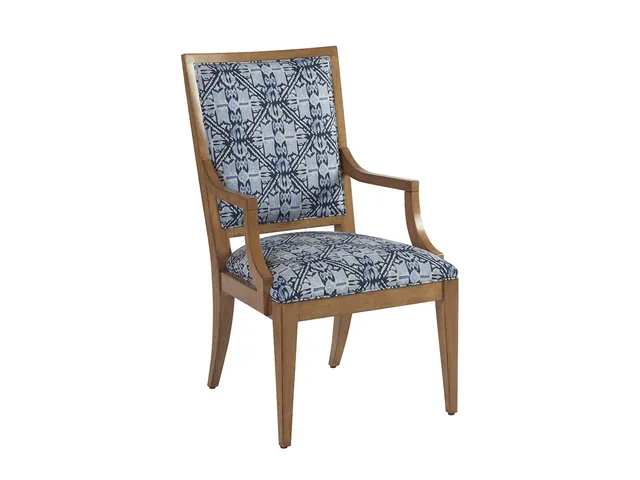 Eastbluff Upholstered Arm Chair