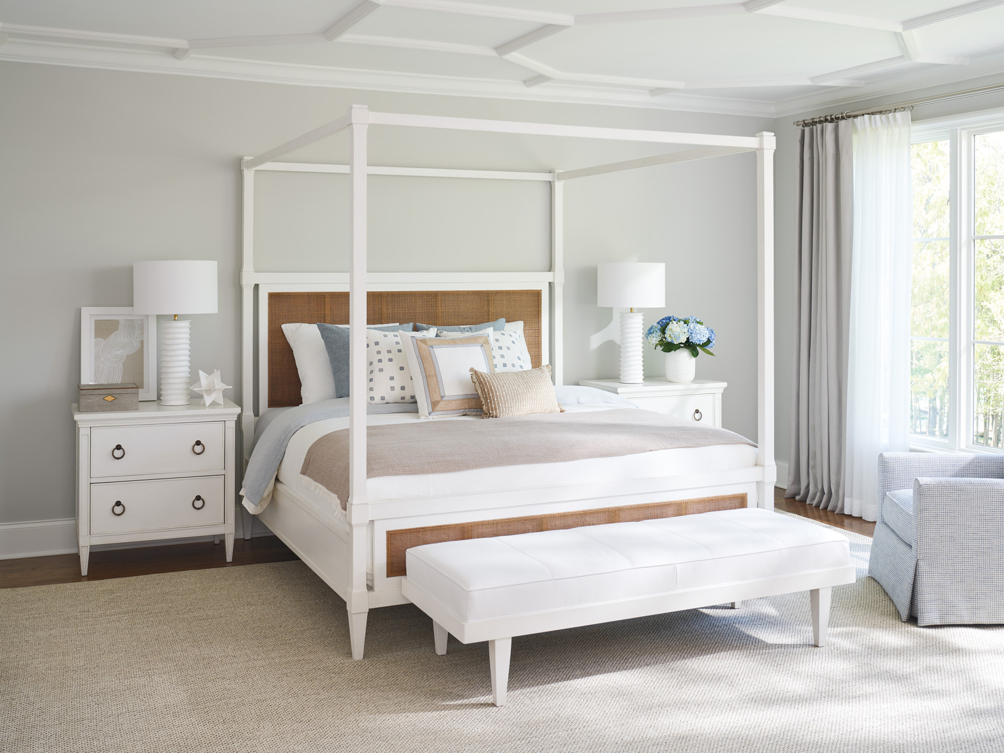 Strand Poster Bed - image 2
