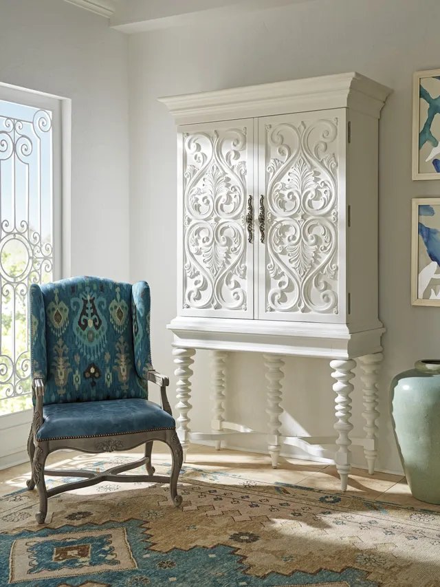Arezzo Bar Cabinet - Alternative View