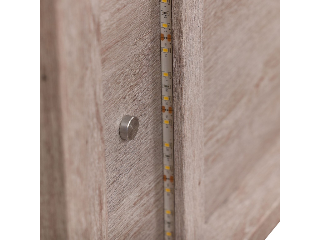 Queen Panel Bed - image 4