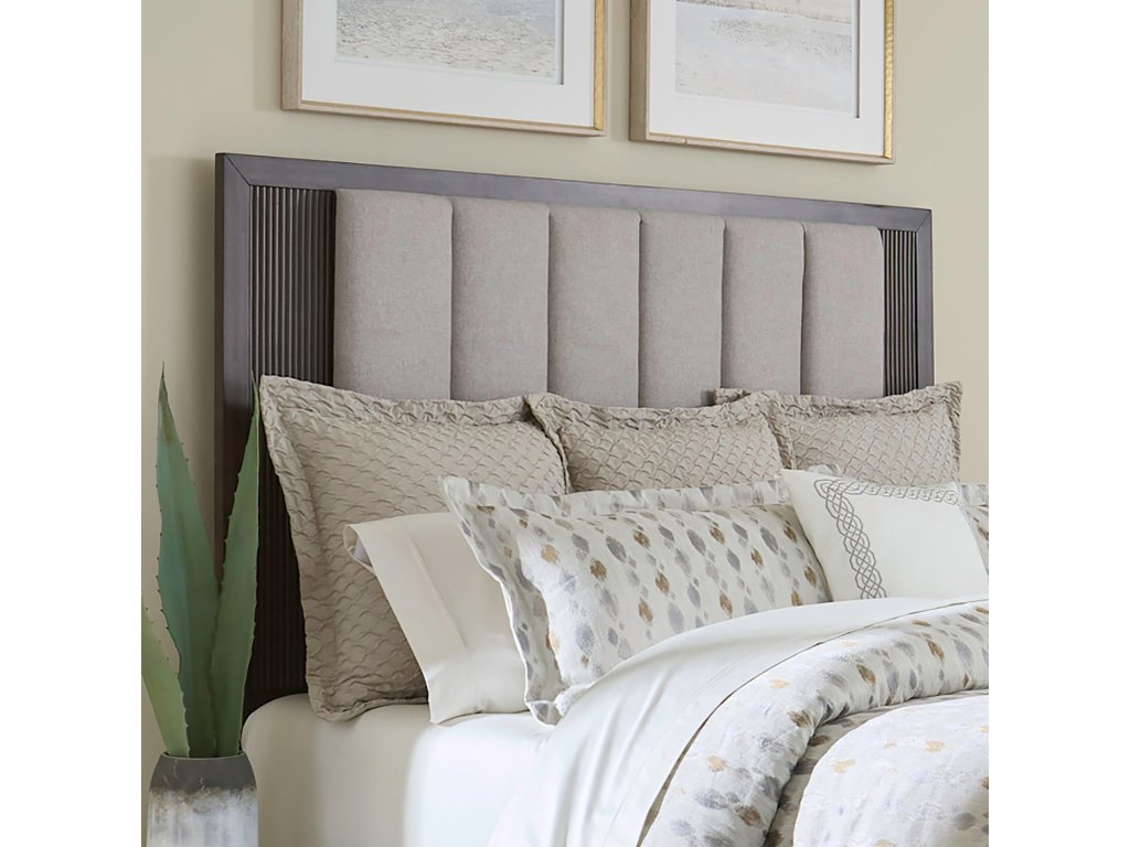 Queen Uph Bed - image 5