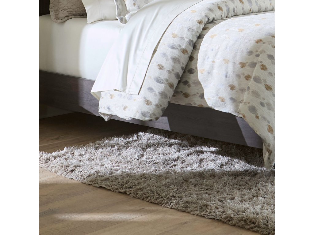 Queen Uph Bed - image 7