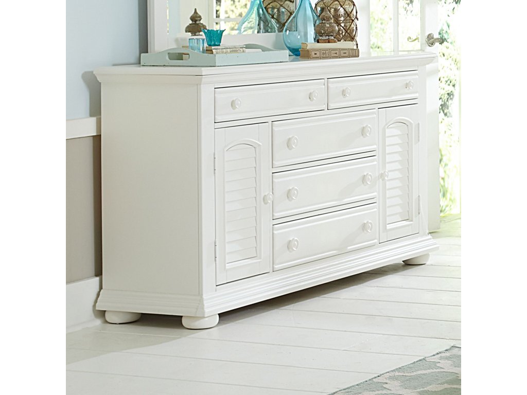 King Panel Bed, Dresser & Mirror - image 7