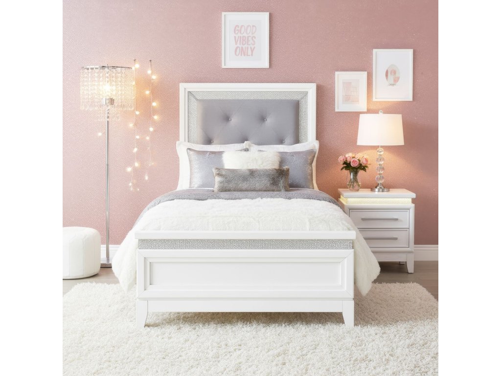 Full Uph Bed - main image