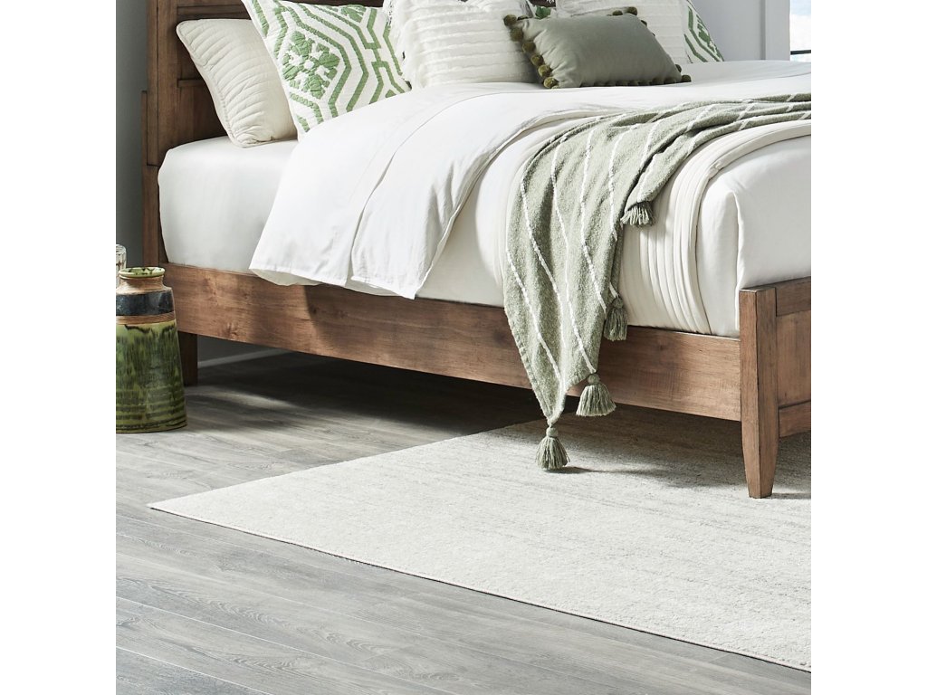 King Panel Bed, Dresser & Mirror - image 3
