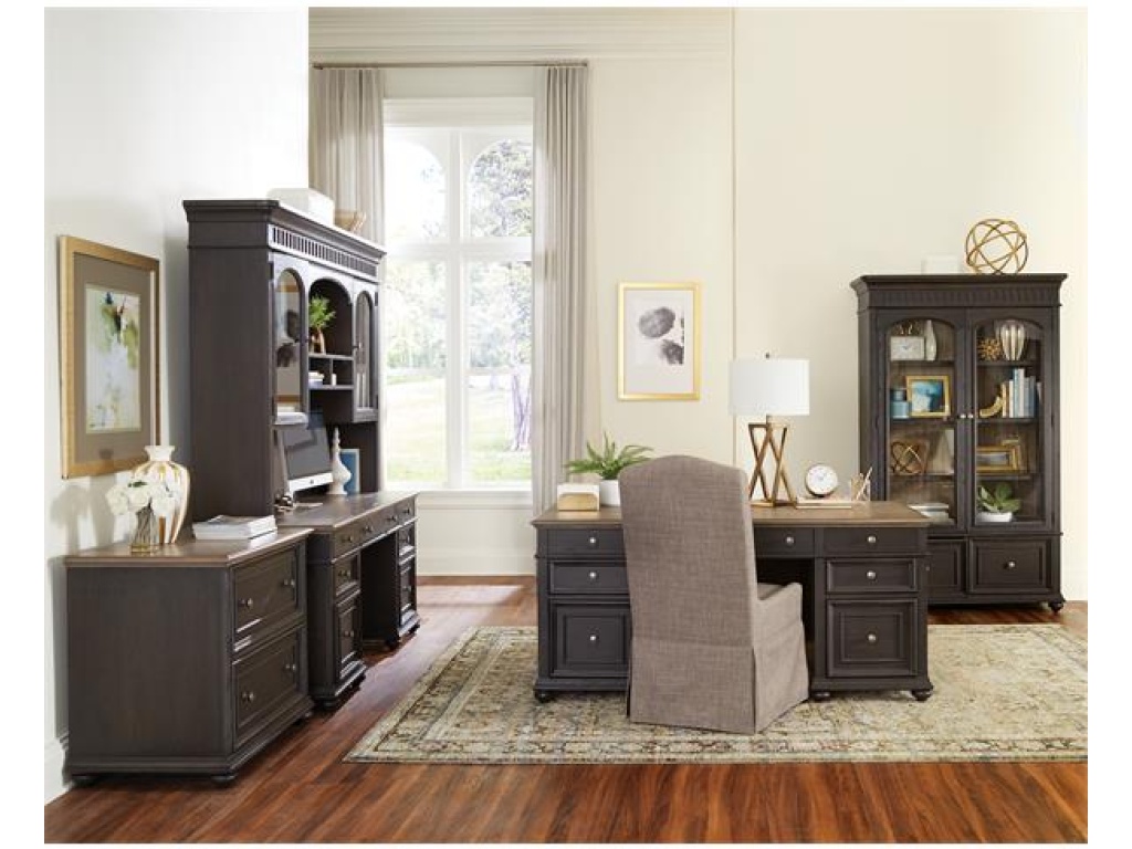 Executive Desk - image 2