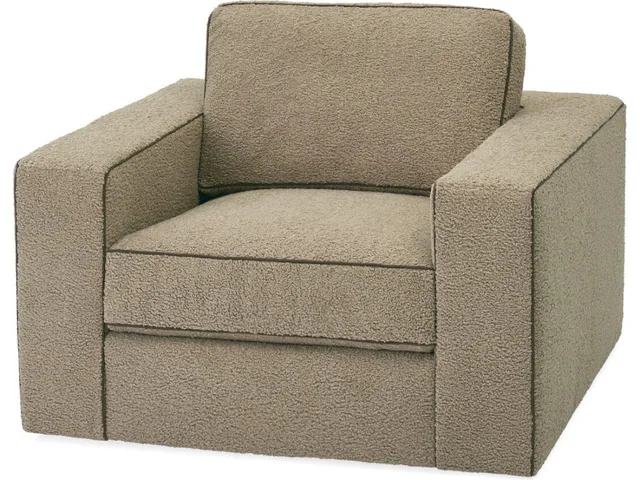 Max Chair