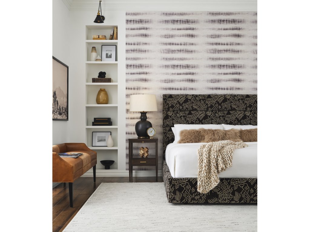 King Bed - image 3