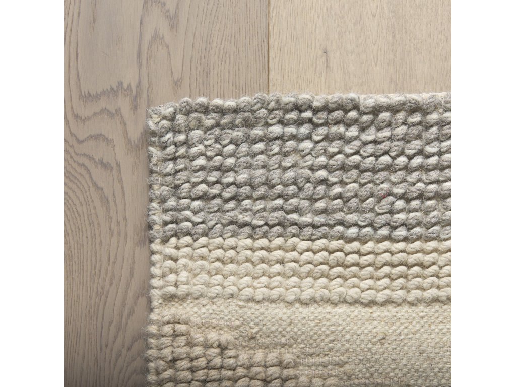 8X10 Gray Wool Hand Woven Diamond Patterned Rug - image 3