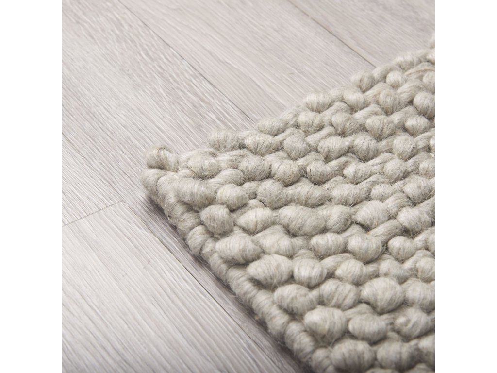 8 x 10 Rug - image 4