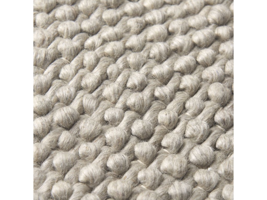 8 x 10 Rug - image 5