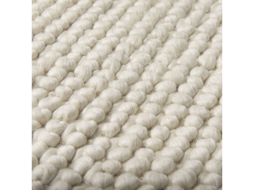 Braided 5 x 8 Rug - image 5