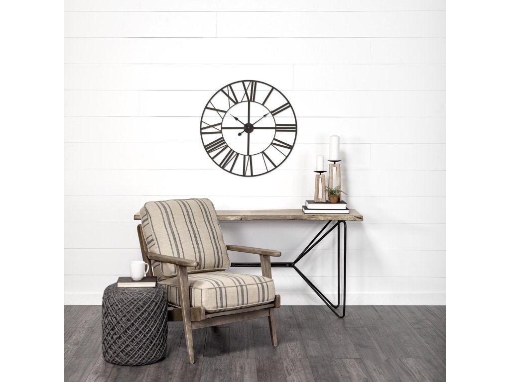 29.9L x 1.8W x 29.9H Black Iron Round Wall Clock - image 1