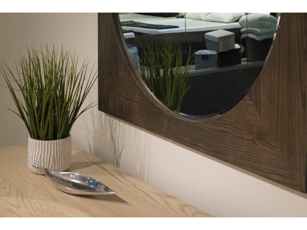 James Mirror - image 1