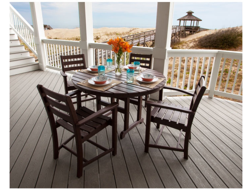 Trex Outdoor Furniture Monterey Bay 5-Piece Round Dining Set, alternate view 4