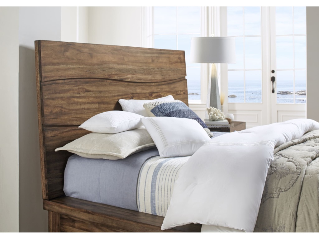 Ocean Solid Wood Platform Bed in Natural Sengon - image 4