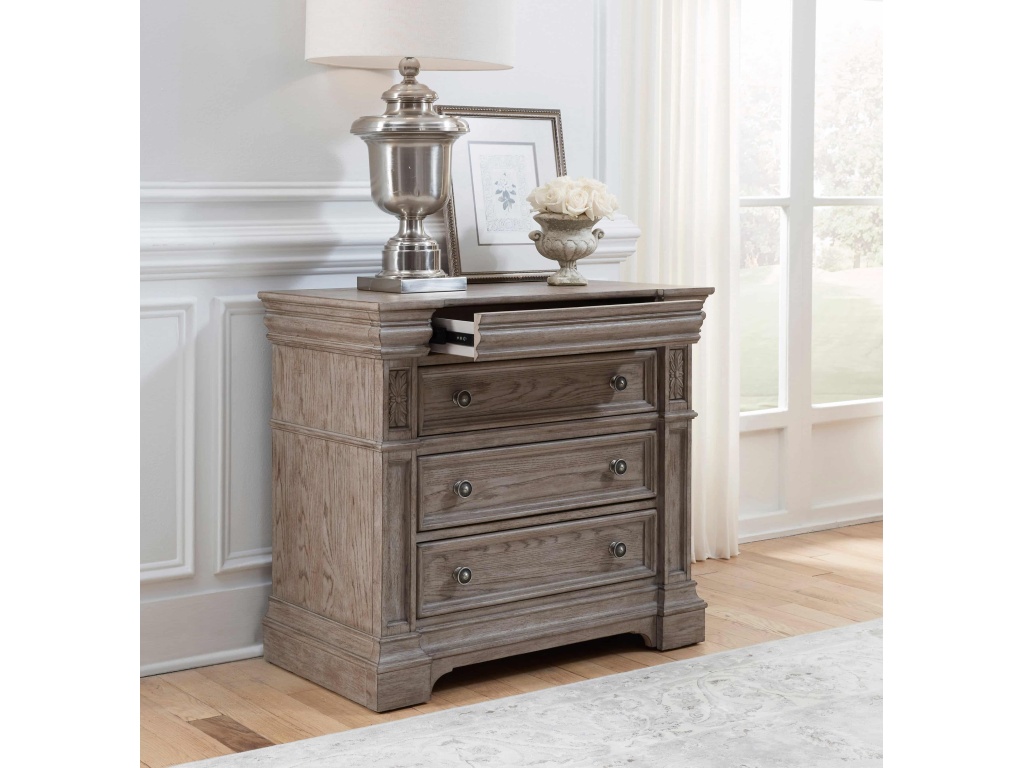 Kingsbury 4 Drawer Bachelor's Chest - image 5