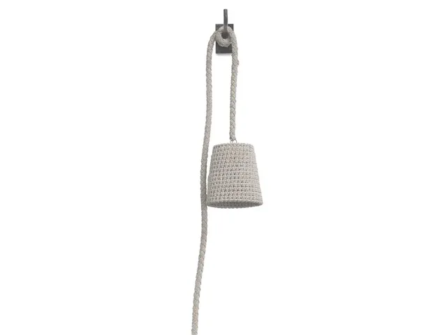 Green Oaks Wall Pendant White Sand