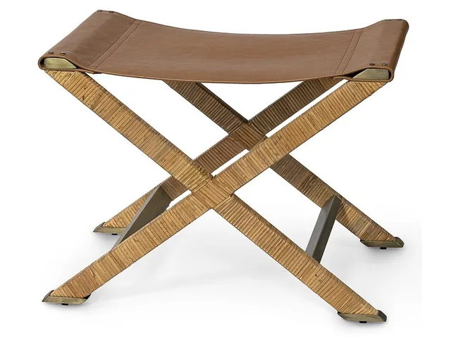 Woodford Stool