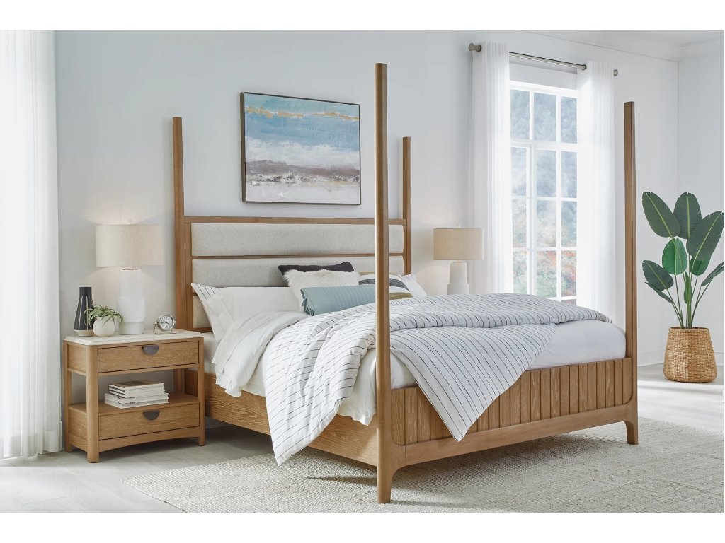Queen Poster Bed - image 1