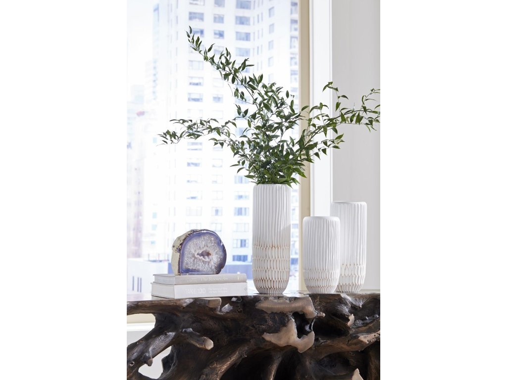 Lacuna Vase, Medium - image 3