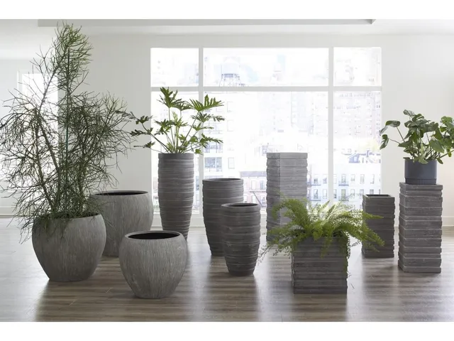 June Slim Planter, Raw Gray, MD - Alternative View