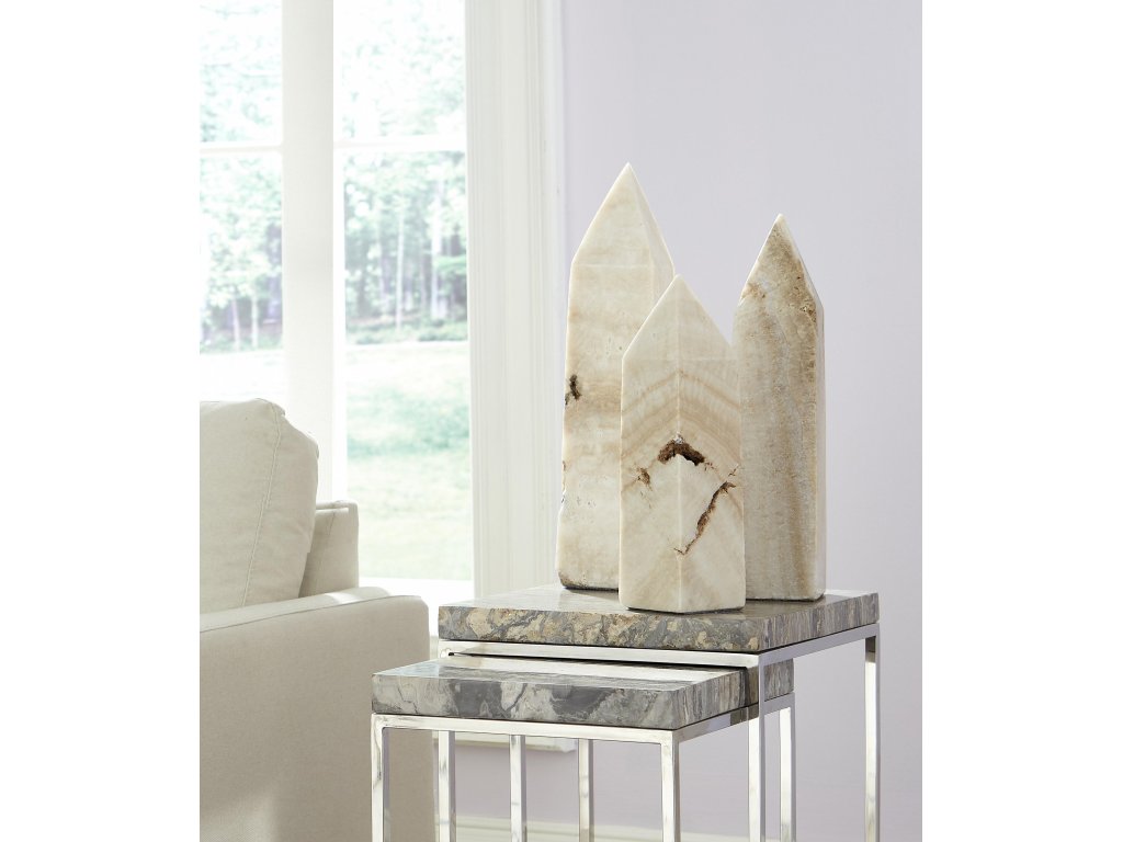 Obelisk Sculpture - image 3