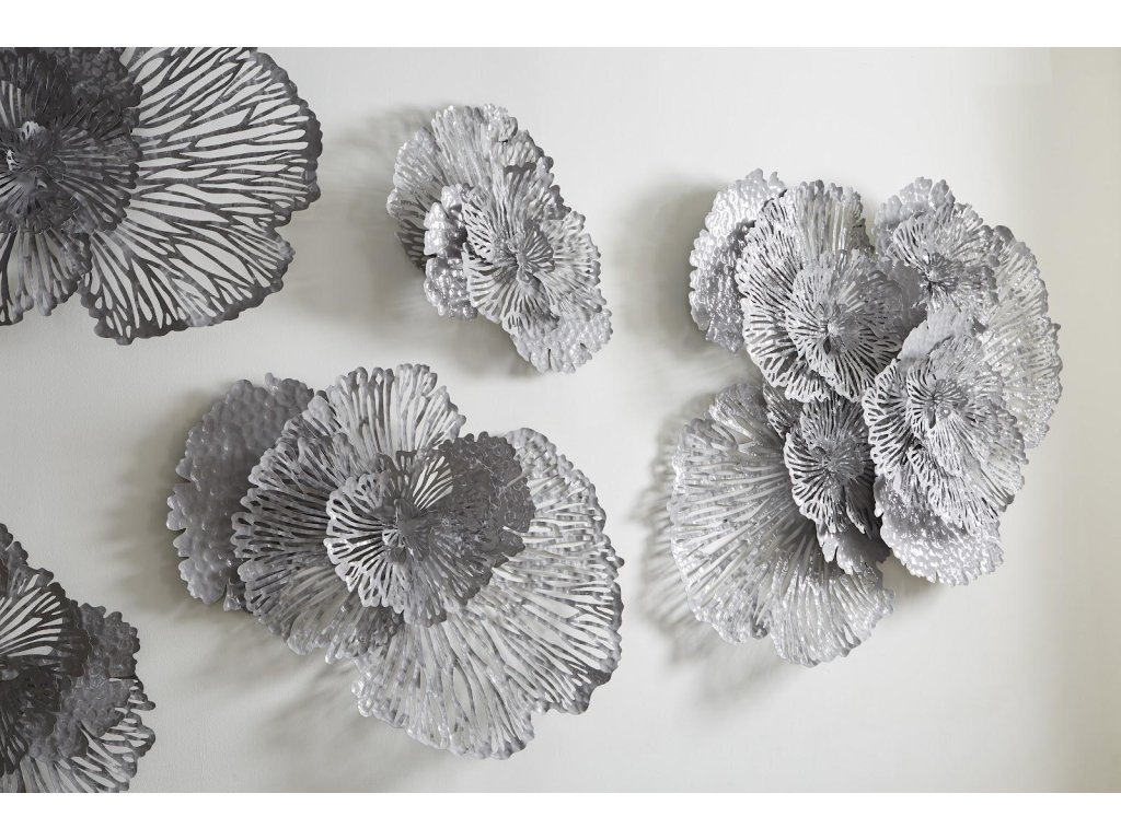 Flower Wall Art, Small, Gray, Metal - image 6