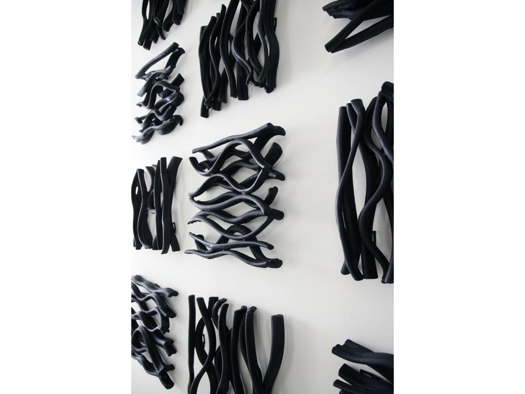 Vine Wall Tile, Black - image 6