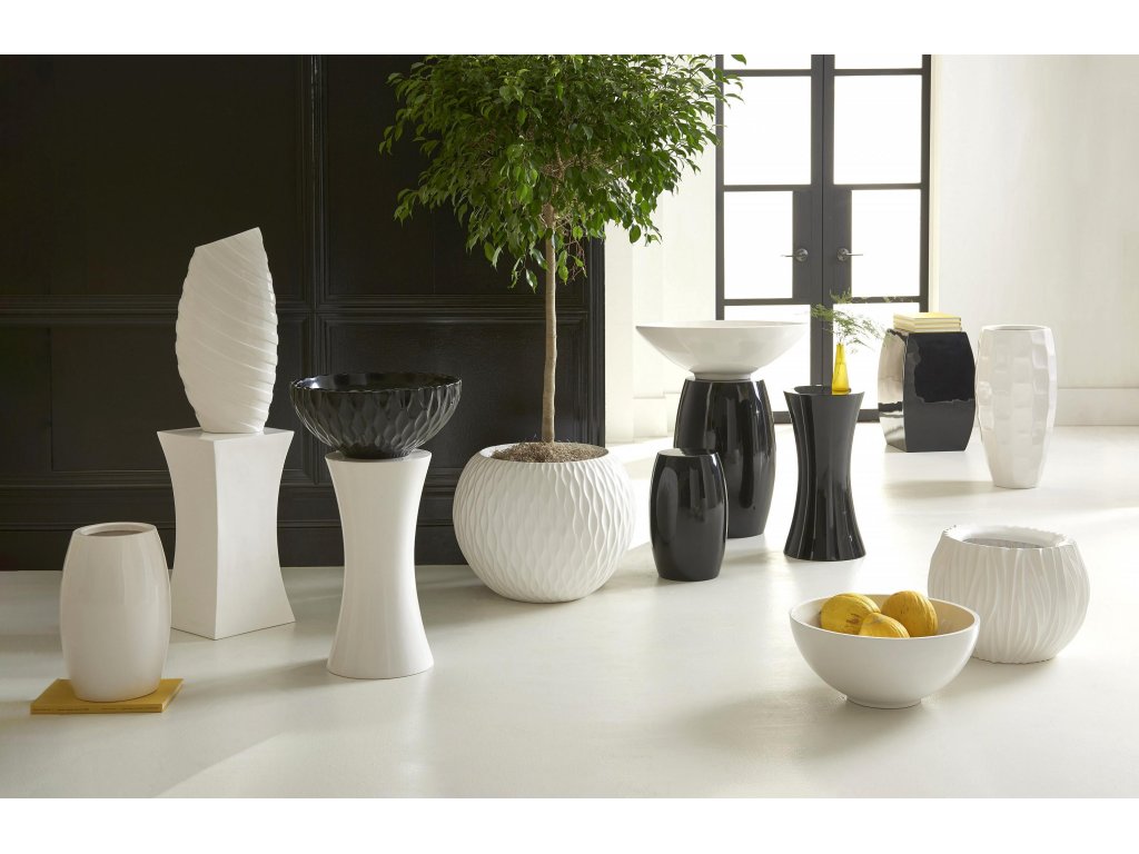 Ripple Planter, Gel Coat Black - image 4