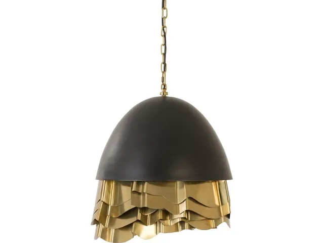 Ruffle Chandelier, Black/Brass