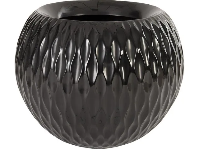 Ripple Planter, Gel Coat Black