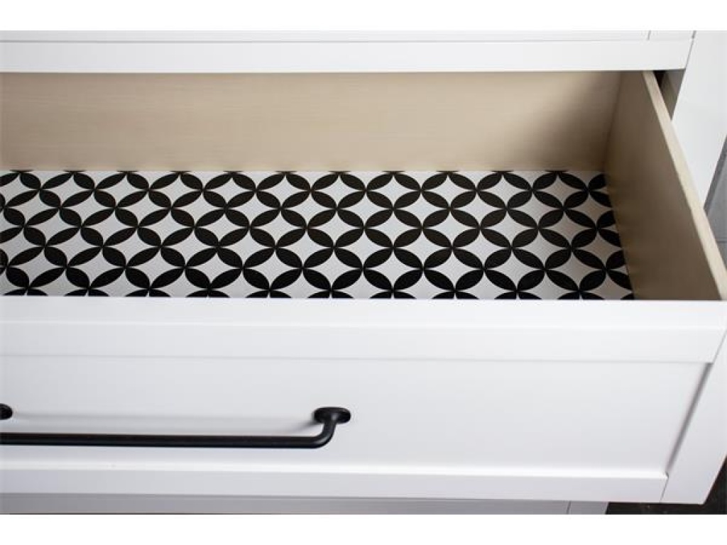 Five Drawer Chest - image 6
