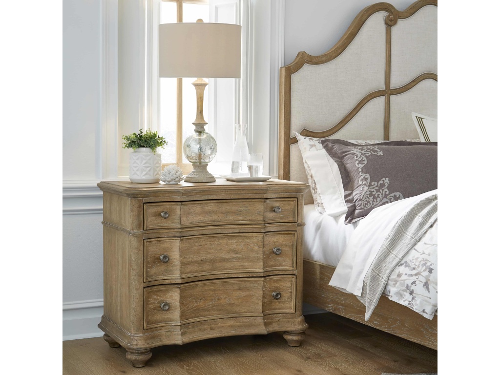 Weston Hills Bachelor's Chest - image 5