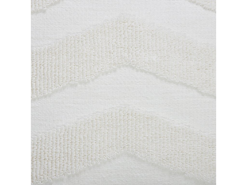 Chiara - image 4