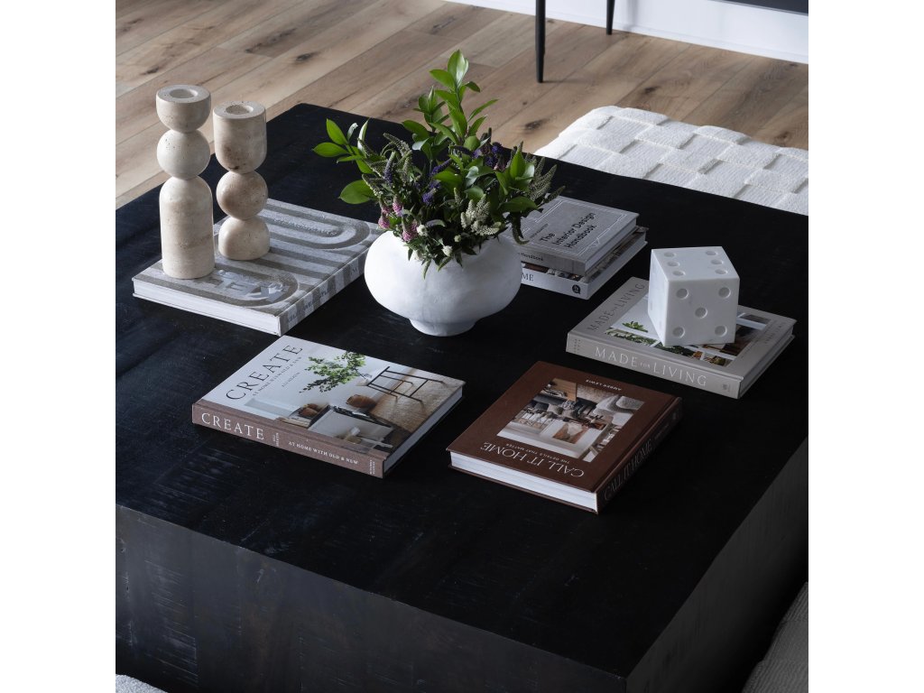 Amarena Candleholders - image 6