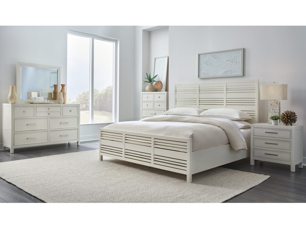 Retreat Three Drawer USB Charging Nightstand in Snowfall - image 6