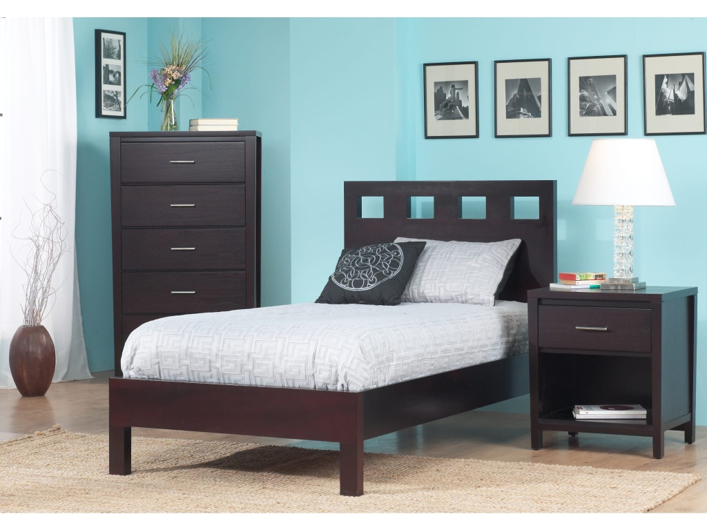 Riva Wood Platform Bed in Espresso - image 3