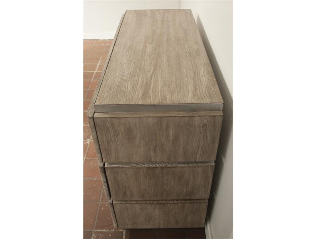 Bachelor Chest - image 2