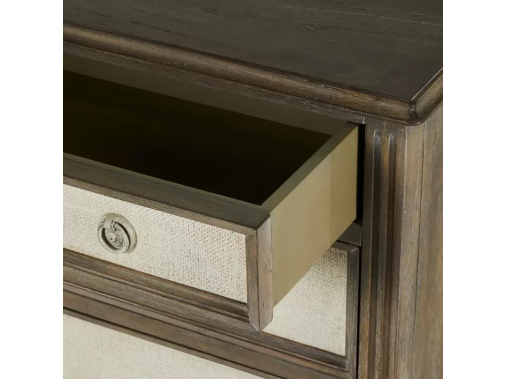 Holly Chest - image 8