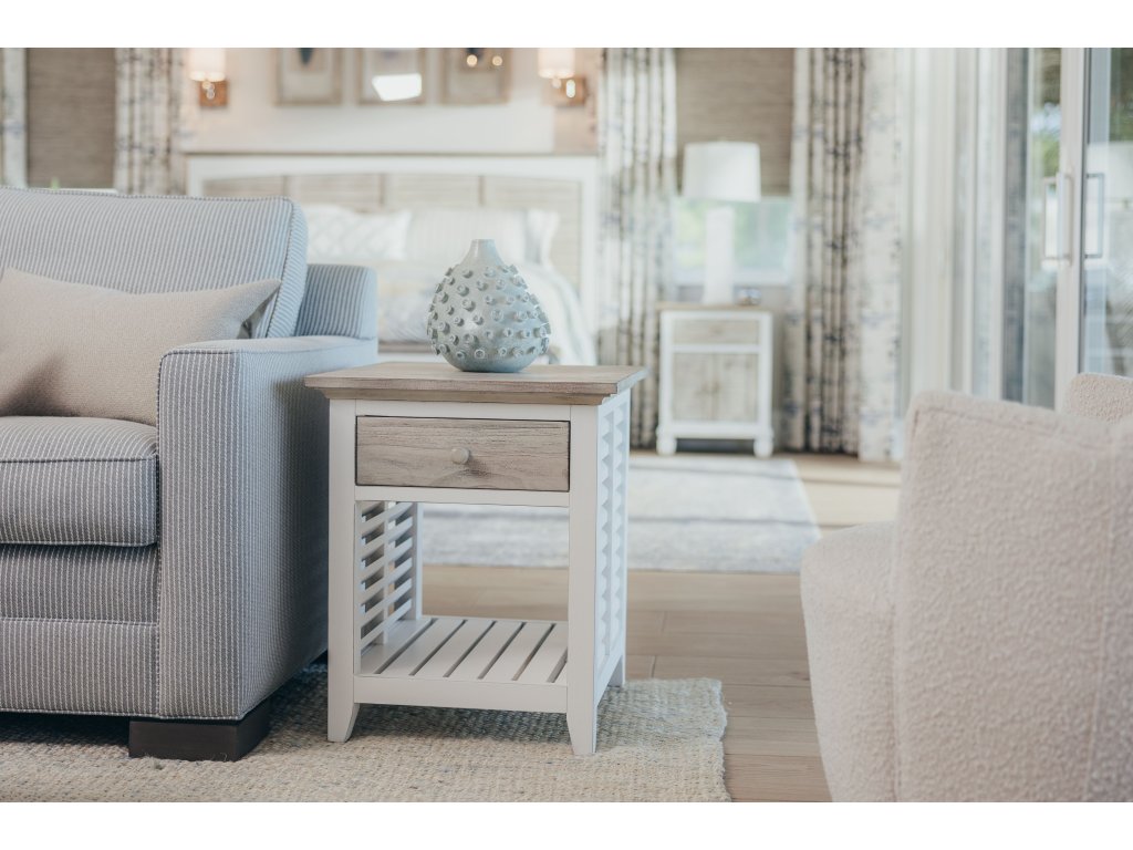 Sea Winds Islamorada End Table in Dapple Grey/Blanc - image 2