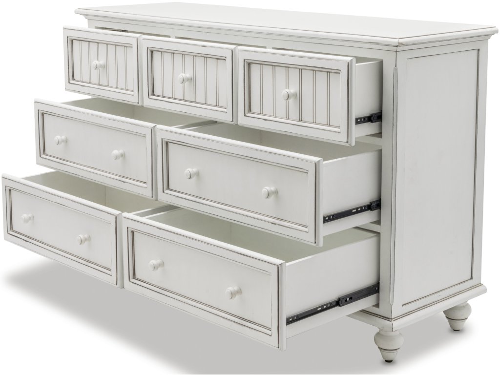Sea Winds Monaco 7 Drawer Dresser in Blanc - image 2
